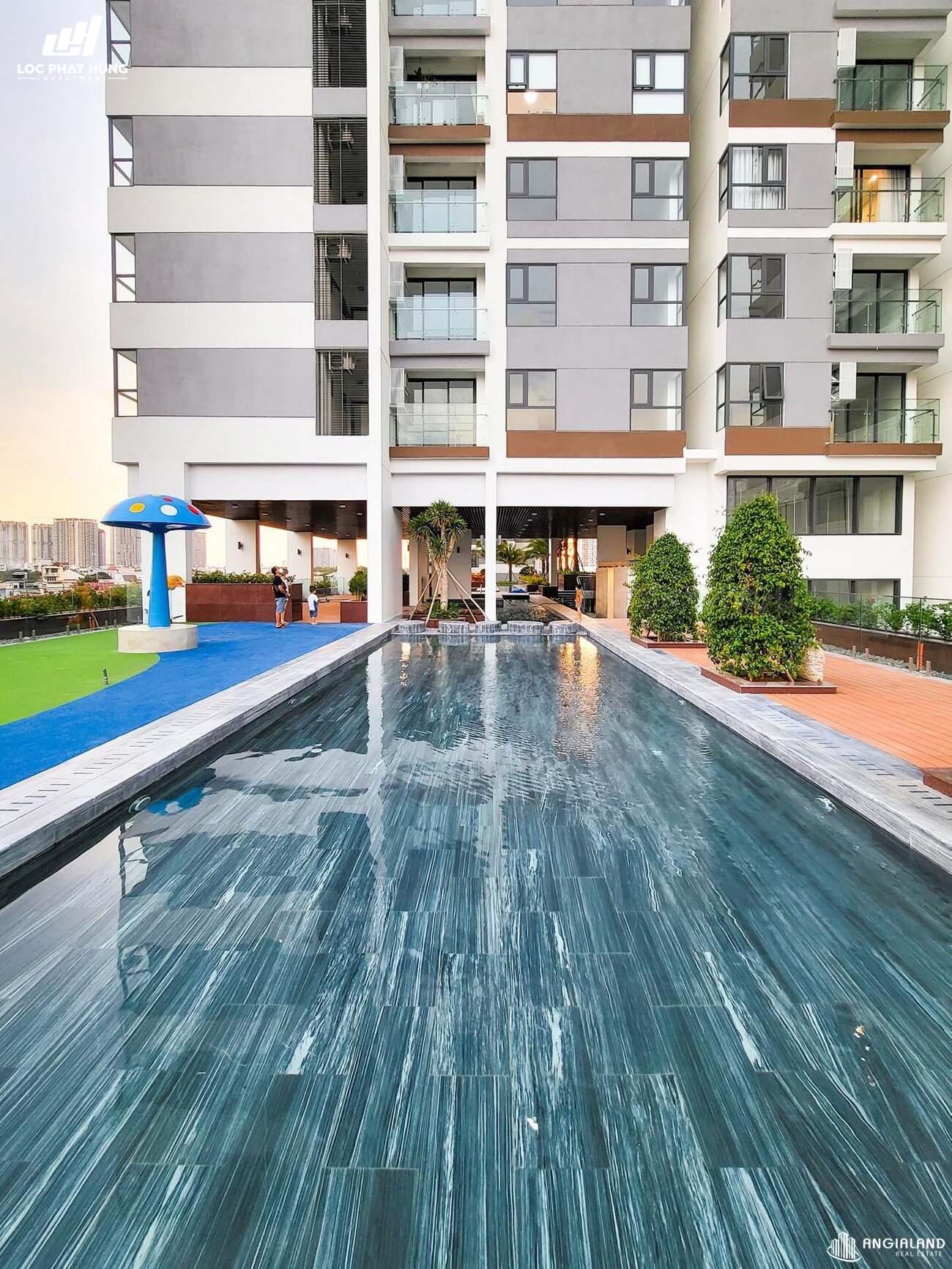 Tiến độ dự án căn hộ chung cư D'Lusso Quận 2 Đường Nguyễn Thị Định